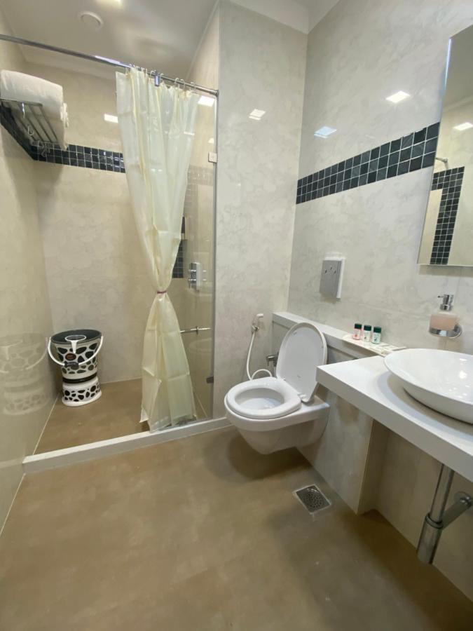 Shree Ganga Smb Hotels Ujaim Exterior foto